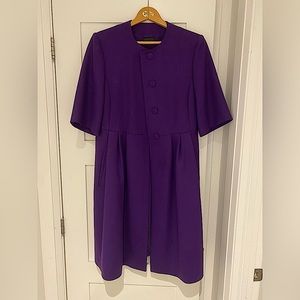 Stunning vintage Fendi coat in a rich amethyst purple. EU 42